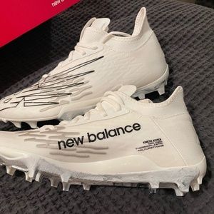 New Balance Burn X3 (new in box) 7 Men's/8.5 Women Lacrosse Cleats